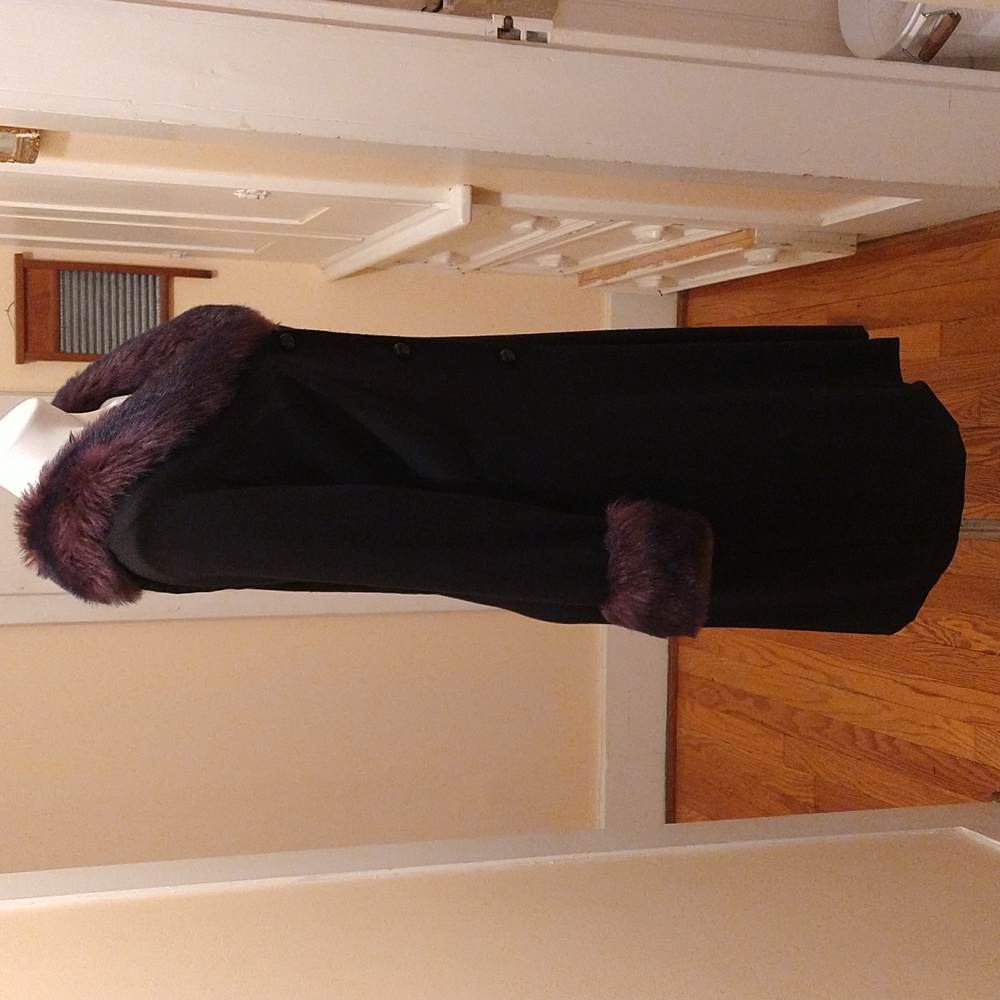 Vintage Damoda black coat with purple faux fur trim